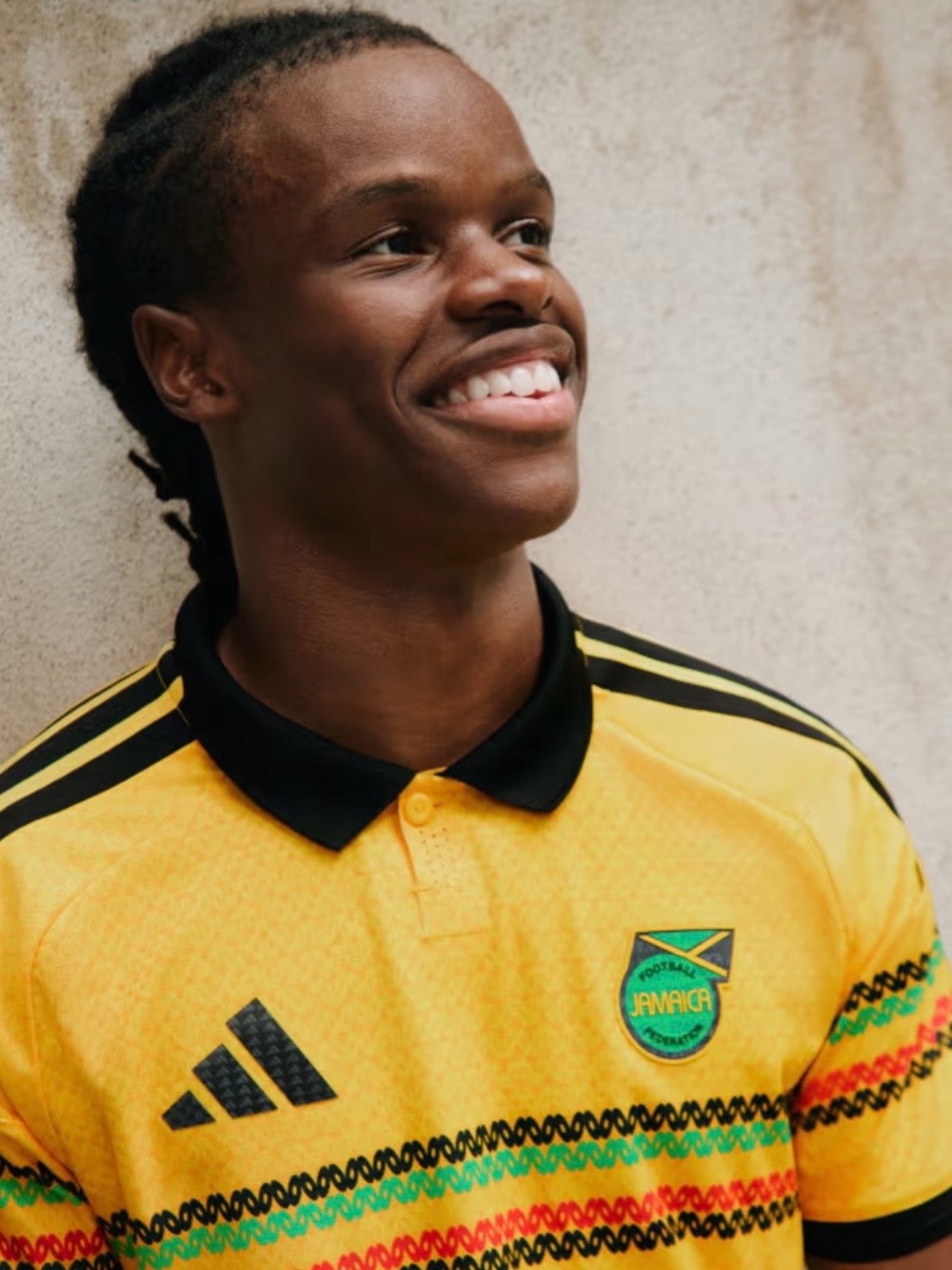 Yellow Jamaica 26 x Bob Marley Home
Authentic Jersey